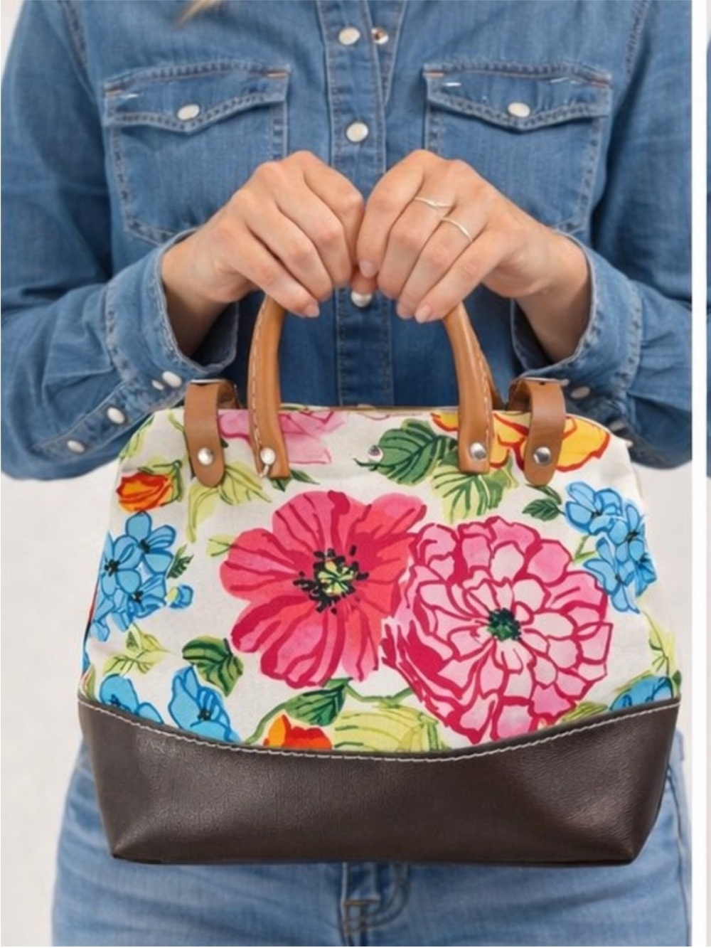 🌺Stunning Floral Hand Bag with Brown Trim - Picture 12 of 12
